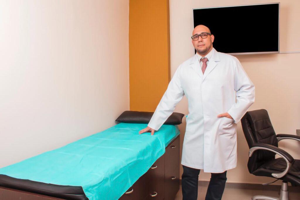 DR. NELSON GARCÍA